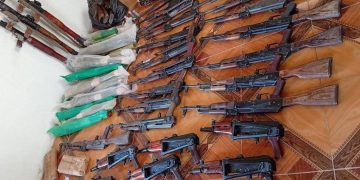 بينها صواريخ.. إحباط محاولة تهريب أسلحة من سوريا إلى لبنان