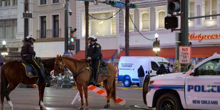 مقتل وإصابة 40 شخصاً بحادثة دهس في أميركا
