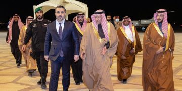وزير الدفاع السعودي: بحثنا مع الوفد السوري سبل دعم العملية الانتقالية