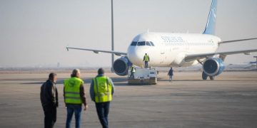 تركيا تستأنف رحلاتها الجوية إلى سوريا