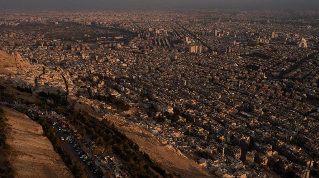 “داعش” يهدد الإدارة السورية الجديدة: تصعيد الإرهاب أم إعادة بناء خلاياه؟