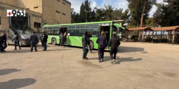 الأمن العام يطلق سراح مئات السجناء بمدينة حمص السورية