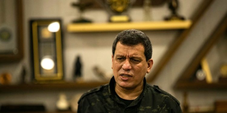 قائد “قسد” الانسحاب الأميركي يتيح لـ “داعش” استعادة نشاطه