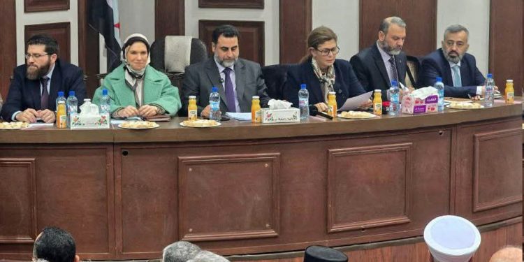 لجنة الحوار الوطني السوري تعقد جلسة في مدينة السويداء