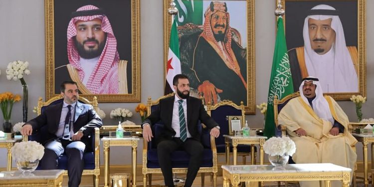 الشرع في السعودية.. زيارة أم رسالة سياسية؟