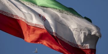 إيران: ندرس كيف يمكننا إقامة علاقات مع السلطة الحالية في سوريا