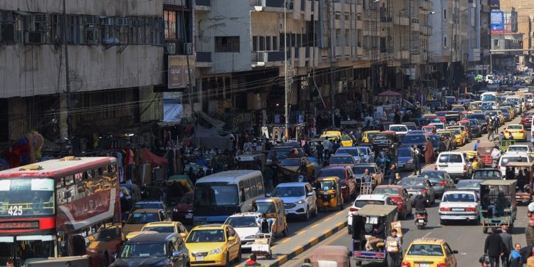 دمشق وبغداد تدينان اعتداءات على عمال سوريين بالعراق