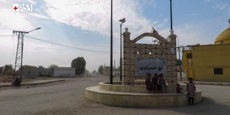 مدخل بلدة أبو حردوب بريف دير الزور شرقي سوريا (963+)