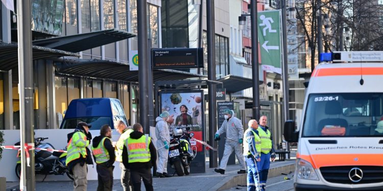 قتيلان و25 جريحاً في حادثة دهس بألمانيا