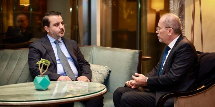 الشيباني يبحث مع الصفدي تطورات الأوضاع في سوريا