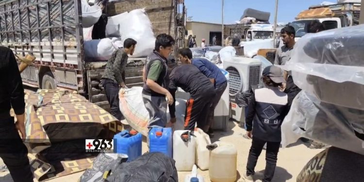 إخراج دفعة من العوائل السورية في مخيم “الهول” 