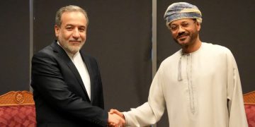 انتهاء الجولة الأولى من المفاوضات غير المباشرة بين واشنطن وطهران