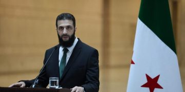 الشرع وبارزاني في أنطاليا: ملامح حوار إقليمي جديد في منطقة مضطربة 
