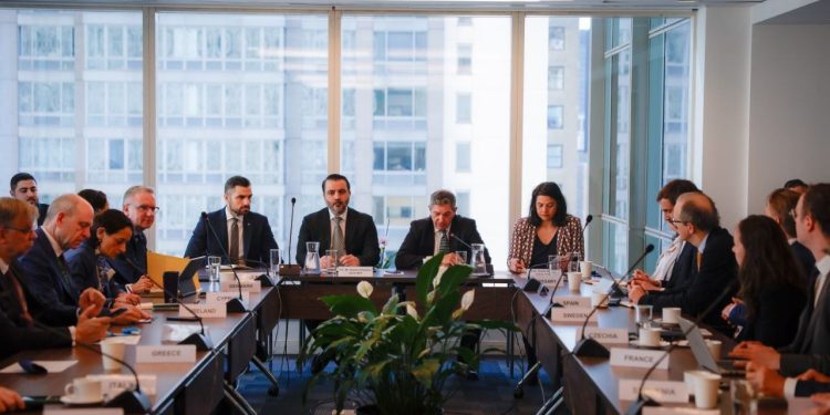 وزير الخارجية السوري يلتقي مع مندوبي الدول الأوروبية في الأمم المتحدة