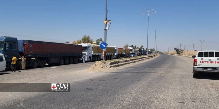 وصول الدفعة الثالثة من القمح العراقي المقدم لسوريا إلى دير الزور