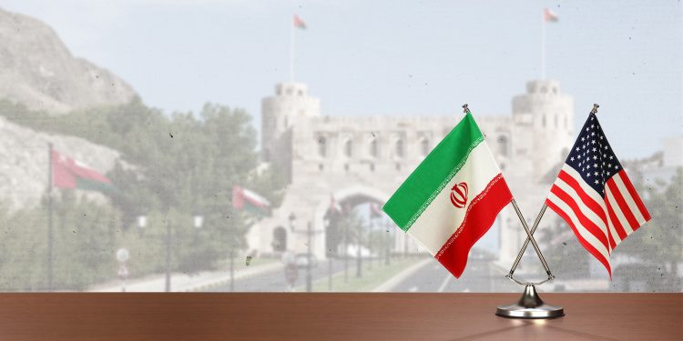 “تسوية الضرورة”… التفاوض الأميركي – الإيراني بدأ