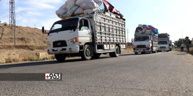 وصول 50 عائلة من مخيمات الشمال السوري إلى دير الزور