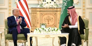 مسؤول أميركي: ترامب سيلتقي الشرع غداً الأربعاء