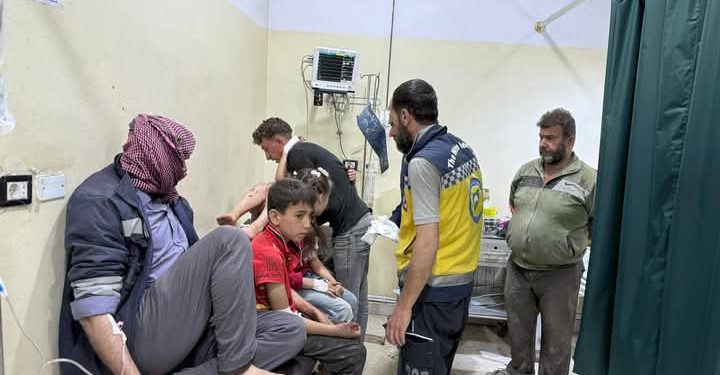 قتيل وخمسة مصابين في انفجارين منفصلين شمالي غربي سوريا