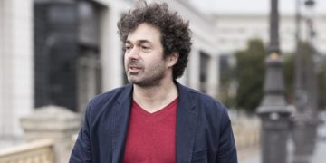 الفنان السوري سعد لوستان لـ “963+”: لم أختبر في حياتي تحديات أصعب مما يعيشه السوريون اليوم