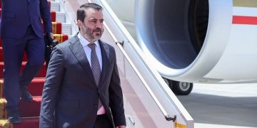 وزير الخارجية: رفع العقوبات عن سوريا سيمنع موجات الهجرة و”التطرف”