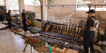 وزارة الداخلية السورية تضبط أسلحة كانت معدة لتنفيذ هجمات في حمص