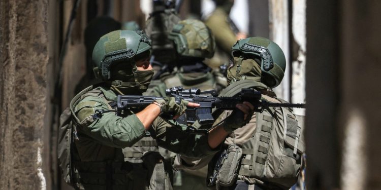 الجيش الإسرائيلي يعتقل قيادياً سابقاً في المعارضة السورية