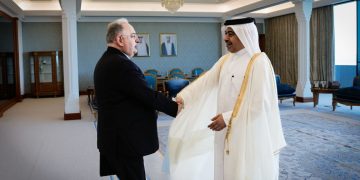 وزير المالية السوري يبحث مع نظيره القطري التعاون بين البلدين