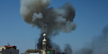 إسرائيل: سنواصل مهاجمة قوات النظام السوري حتى تنسحب من السويداء