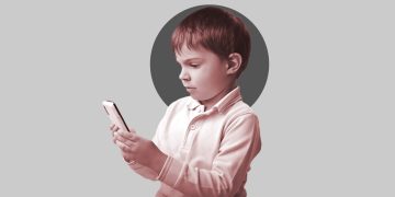 كي لا ندمّر المستقبل… احرص ألا يشاهد طفلك المحتوى العنيف
