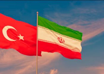 حكاية الإمبراطوريتين