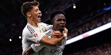 ريال مدريد يتصدر الليغا مؤقتاً بإنجاز صعب وإشبيلية ينهي انتظاره بالفوز