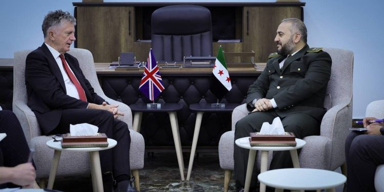 مستشار الأمن القومي والمبعوثة البريطانية لسوريا يجريان مباحثات بدمشق