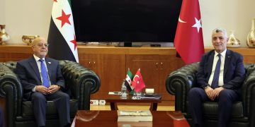 سوريا وتركيا تؤسسان مجلس أعمال مشترك وتوقعان أكثر من 10 اتفاقيات اقتصادية 