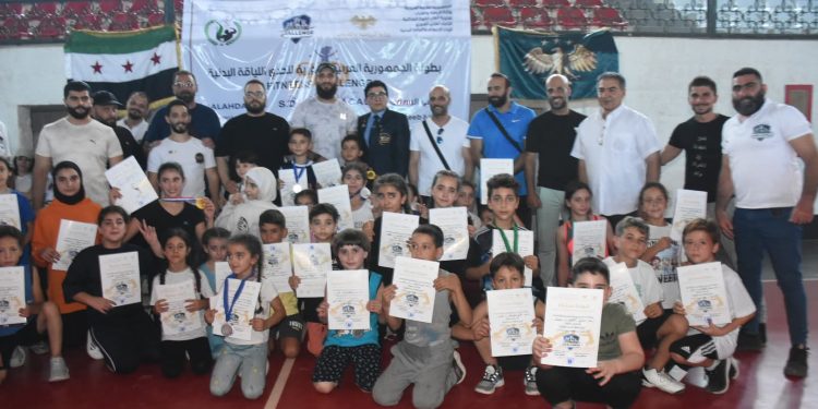 تتويج الفائزين في بطولة الجمهورية لتحدي اللياقة البدنية (جريدة الاتحاد الرياضي)