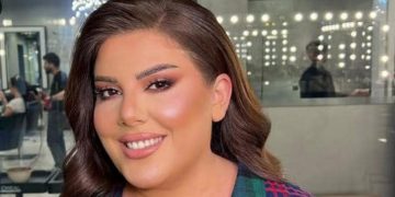 أول صورة للفنانة السورية ليندا البيطار بالفتسان الأبيض