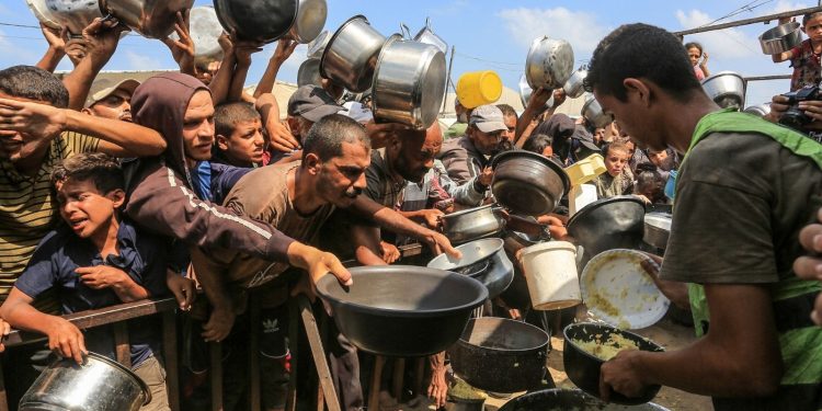 قطاع غزة.. جولة مفاوضات مرتقبة وتهديد إسرائيلي بـ”أبواب الجحيم”