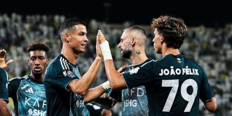 النصر يفتتح مشواره بالدوري السعودي بخماسية نظيفة في شباك التعاون