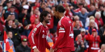 ليفربول يحسم قمة الجولة الثالثة أمام آرسنال في الدوري الإنكليزي الممتاز