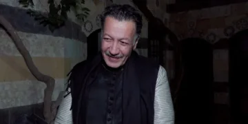 وائل زيدان يهاجم صفحات تنشر شائعات عن شقيقه أيمن 