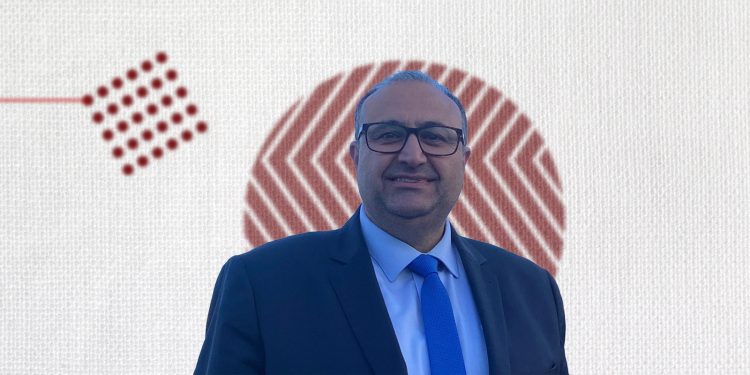 طارق وهبي لـ “963+”: دمشق ستغض الطرف عن بعض الأمور إذا حدث اتفاق بين “قسد” وتركيا  