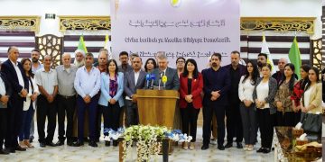 “مسد”: السلطة الانتقالية ليست مفوضة بالقرار المطلق