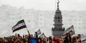 سوريا الانتقالية.. بين النخب الإسلامية والآخر العلماني