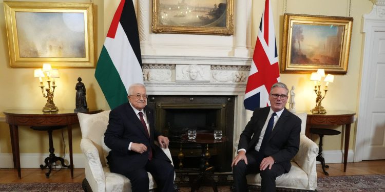 بريطانيا وأستراليا وكندا تعلن اعترافها بدولة فلسطين