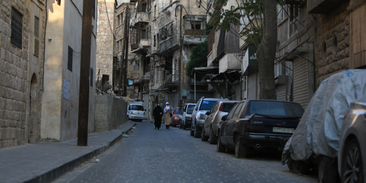مقتل شخص جراء انفجار سيارة محملة بالذخيرة شمالي سوريا 