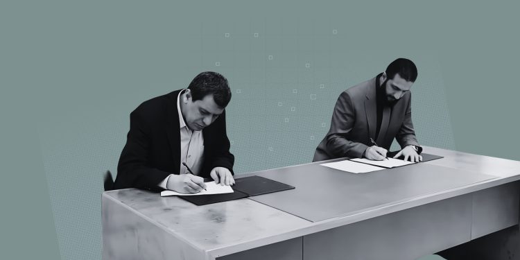 لقاء دمشق محوري: اتفاق 10 آذار متعثر والحلّ في اللامركزية