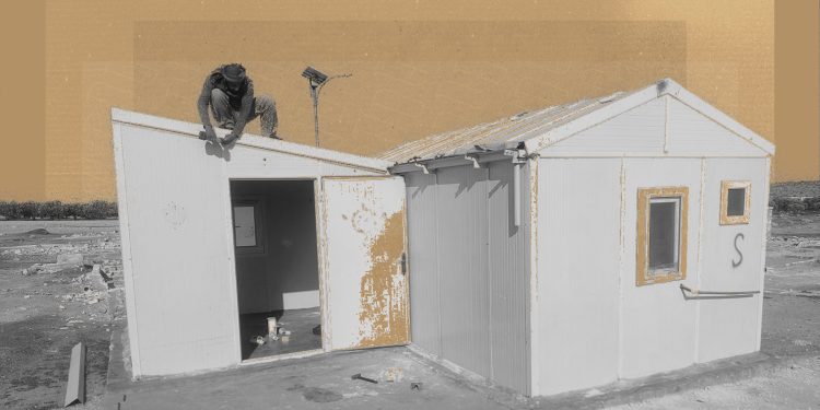 الكرفان.. مأوى مؤقت لعائدين إلى إدلب