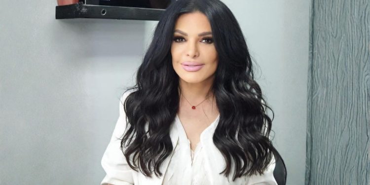 نضال الأحمدية: فضل شاكر مريض ولم يشارك في قتل عناصر الجيش