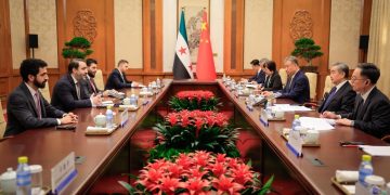 الشيباني يبحث مع وزير الخارجية الصيني العلاقات الثنائية
