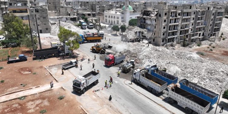 إنهاء عملية إزالة الأنقاض من 16 حياً في حلب